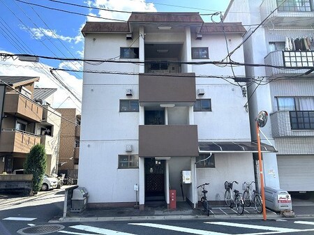 カーサ近衛外観写真