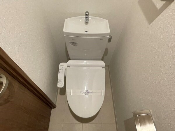 トイレ(室内写真一例)