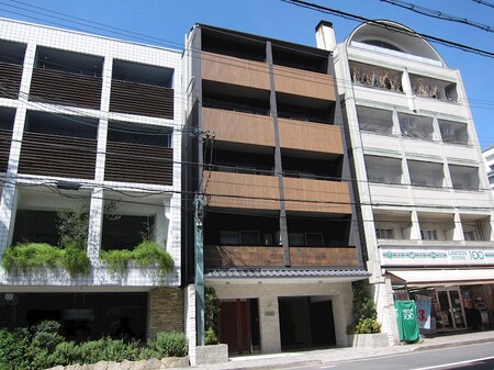フェリシダード京大前外観写真