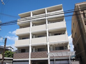ヴォロナ外観写真