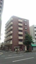 ファーストコート今出川北