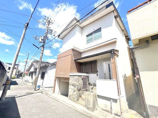 南新町2丁目貸家