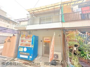 東新町3丁目貸家外観写真