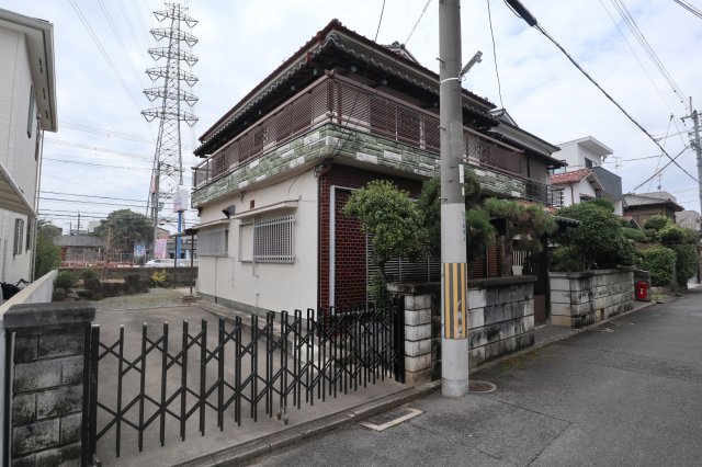 八尾市堤町1丁目貸家