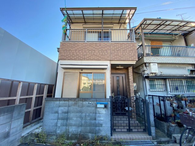福万寺町2丁目貸家