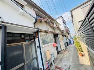 東本町1丁目テラスハウス外観写真