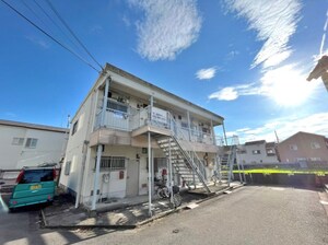 第1田中ハイツ外観写真
