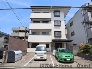 スクエアメゾン志紀外観写真