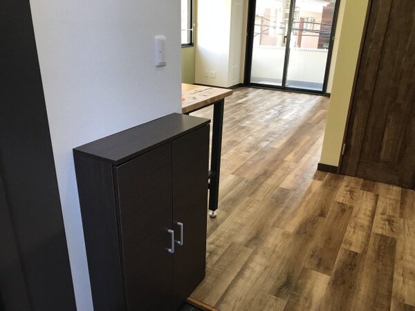 建物設備(下駄箱)