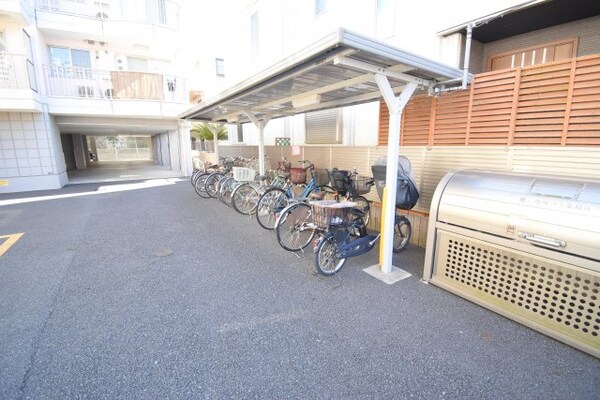 建物設備(敷地内駐輪場)