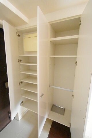 物件内観写真18　(※別部屋参考画像です。)