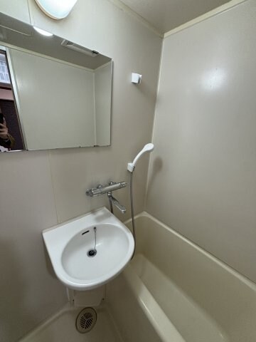 物件内観写真9　(※別部屋参考画像です。)