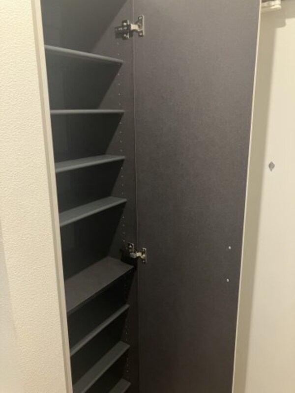 玄関(写真は同施工のものになります。)