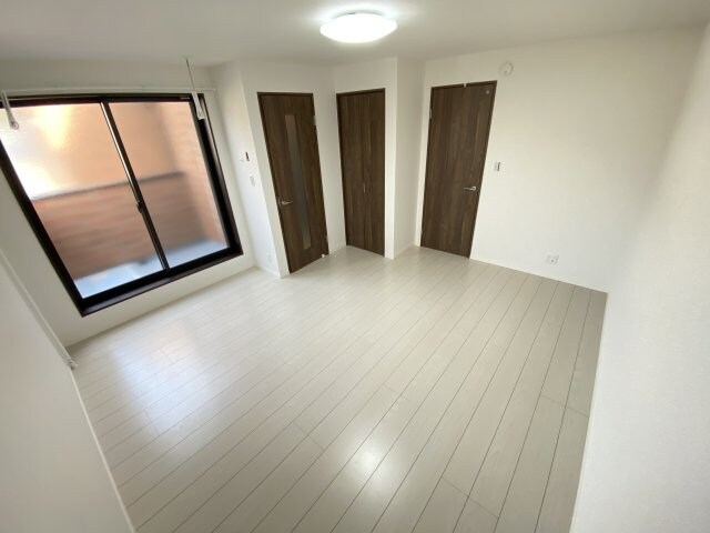 物件内観写真2　(同施工タイプ)