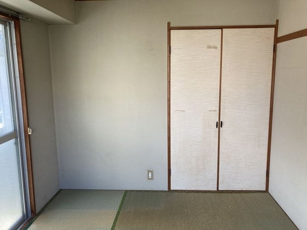 和室(写真は302号室のものとなります)