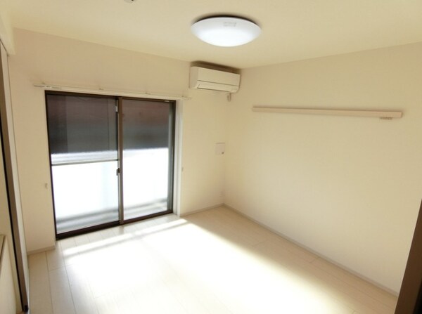内装他(同施工会社、参考写真)