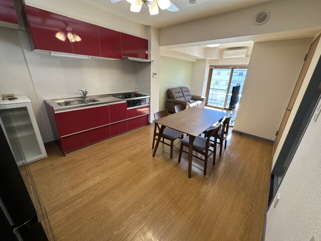 物件内観写真3　(※家具家電付き)