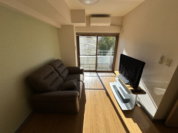 居室(※家具家電付き)