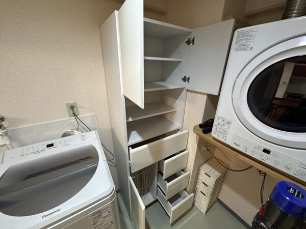 洗面・脱衣所(※家具家電付き　収納家具)