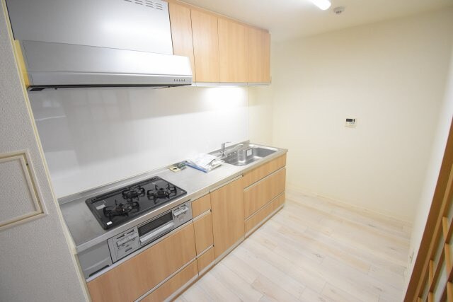 物件内観写真4　(※別部屋参考画像です。)