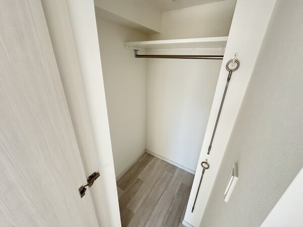 収納(※別部屋参考写真（反転タイプ）)
