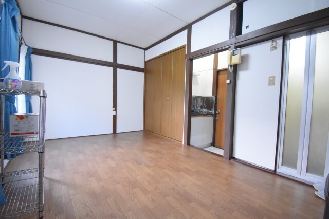 物件内観写真8　(※リフォーム前の写真になります)