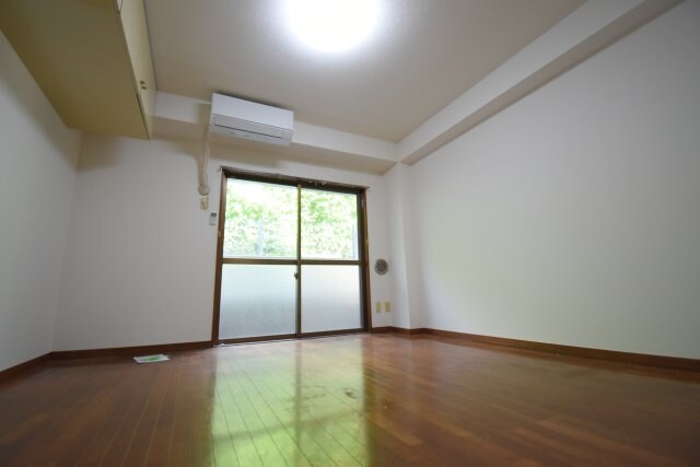 物件内観写真6　(別号室参考写真)