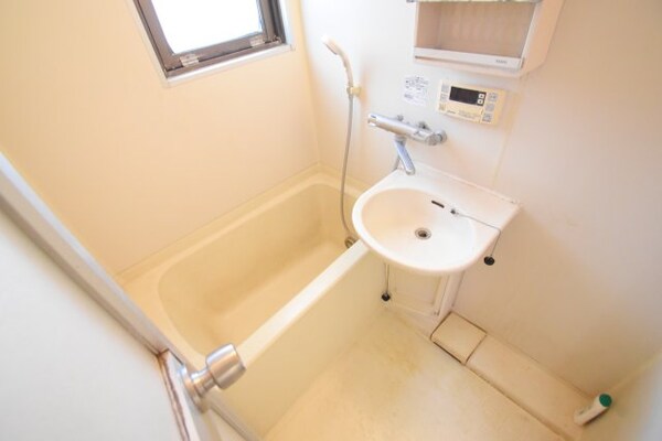 浴室(別号室参考写真)