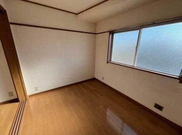 内装他(※別室参考写真)