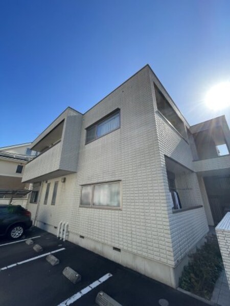 クレスト三ツ沢外観写真