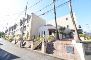 ザ・レギャン1号棟外観写真