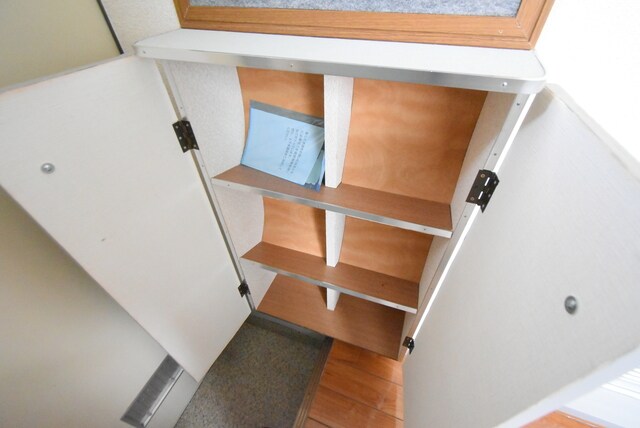 物件内観写真17　(別室写真)