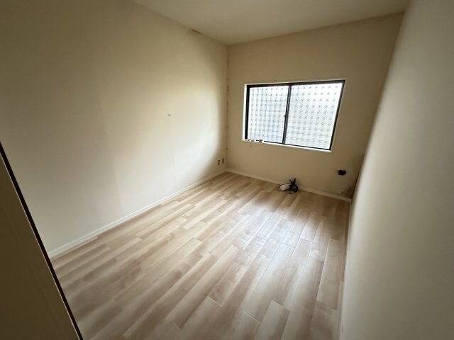 物件内観写真16　(※リフォーム中)