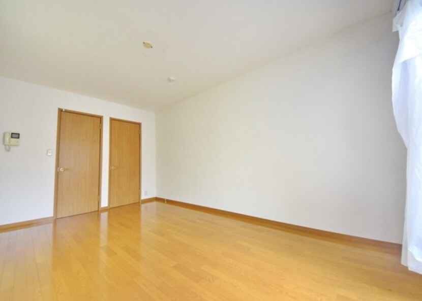 物件内観写真5　(同物件別部屋参考写真です。)