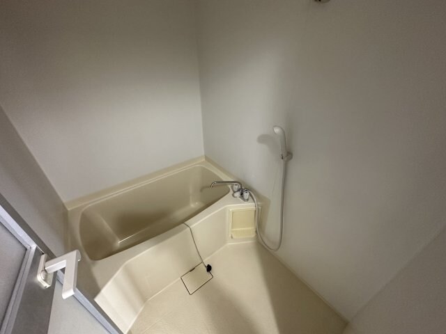 物件内観写真5　(※別室参考写真)