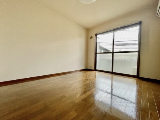 物件内観写真3　(同物件別部屋参考写真です。)