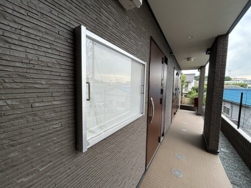 物件外観写真3　(エントランス)