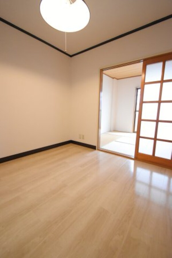 居室(※他の室内写真になります)
