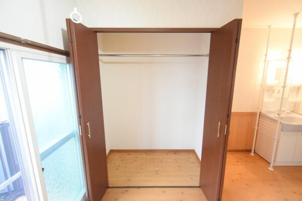 収納(別部屋参考写真)