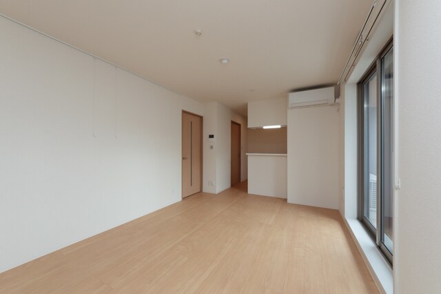 物件内観写真4　(※写真は同タイプ住戸です。)