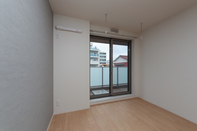 物件内観写真5　(※写真は同タイプ住戸です。)