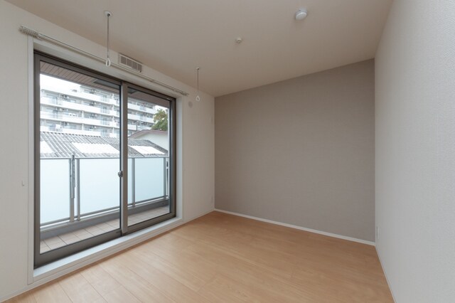 物件内観写真5　(※写真は同タイプ住戸です。)