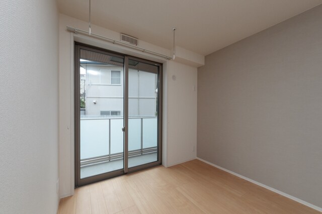 物件内観写真5　(※写真は同タイプ住戸です。)