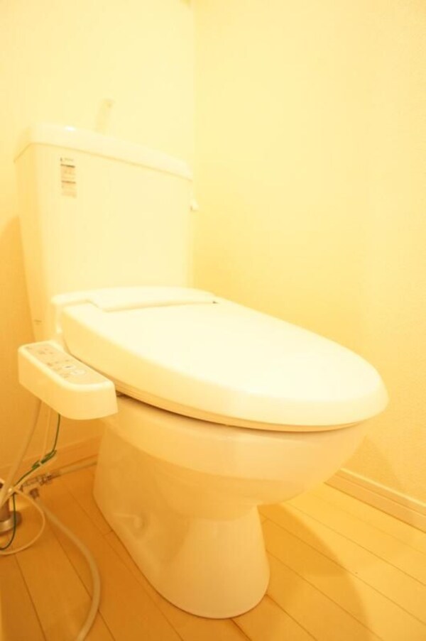 トイレ(307参考写真)