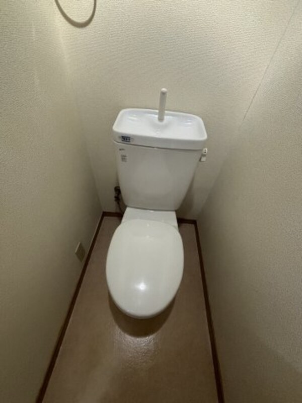 トイレ(※別部屋参考画像です。)