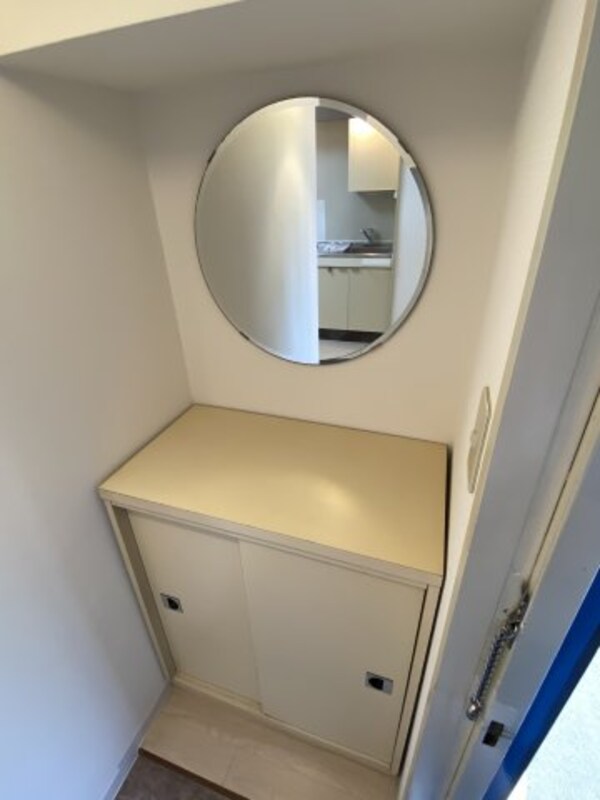 玄関(別部屋参考写真)
