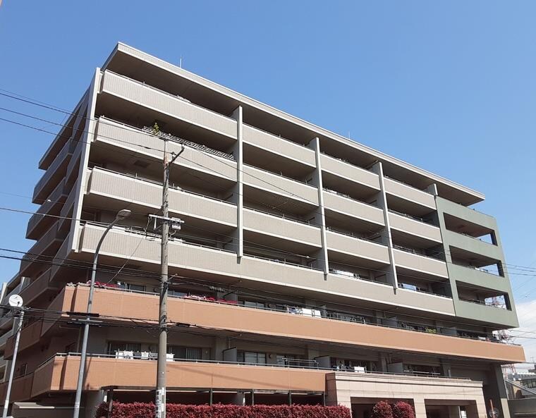 物件外観写真1　(おしゃれな外観です)