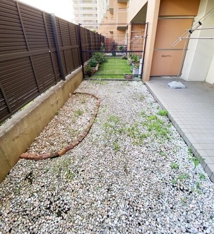 物件内観写真16　(たまにはお庭で休日を過ごしてみるのもよいかもしれません)