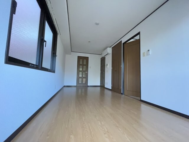 物件内観写真4　(別室参考)