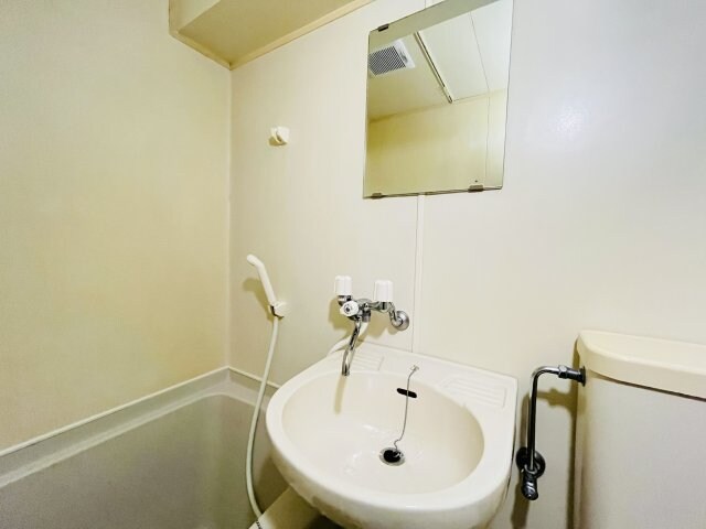 物件内観写真8　(別室参考)